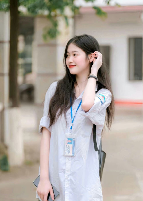Top 101 Ảnh Gái Xinh Cấp 3 xinh xắn và đáng yêu hình học sinh trung học trong khuôn viên trường