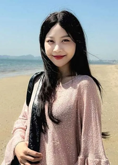 Tuyển Tập 99+ Ảnh Gái Xinh Tiktok Cực Cuốn Hút gái xinh tiktok với phong cách tích cực Nắng vlog