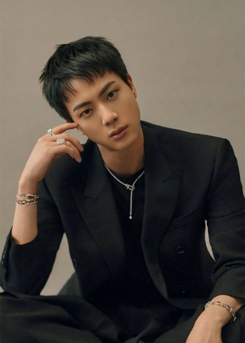 Top 9+ Kiểu Tóc Của Jin BTS Phong Cách Nam Tính, Mạnh Mẽ và Cá Tính Kiểu tóc Buzz cut gọn gàng của Kim Seok-jin
