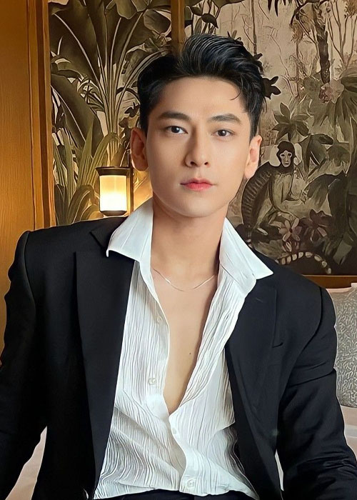 Top 7+ Kiểu Tóc Của Isaac Với Vẻ Ngoài Nam Tính & Hiện Đại Kiểu tóc Pompadour của Isaac