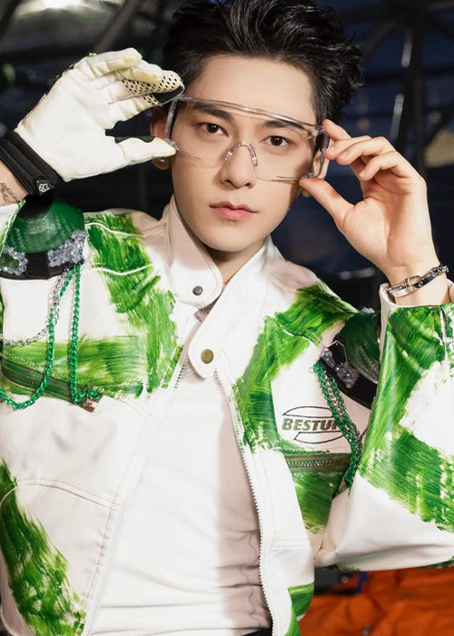 Top 7+ Kiểu Tóc Của Isaac Với Vẻ Ngoài Nam Tính & Hiện Đại Kiểu tóc Pompadour