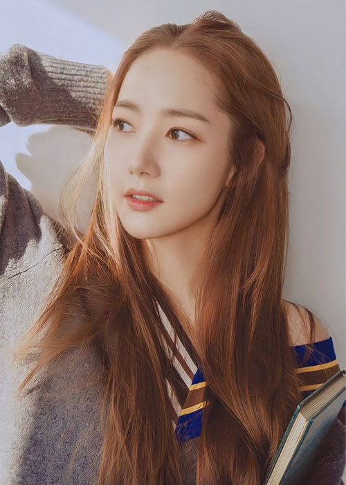 Top 6+ Kiểu Tóc Của Park Min Young Cho Các Cô Nàng Công Sở Kiểu tóc buông xõa tự nhiên của Park Min Young