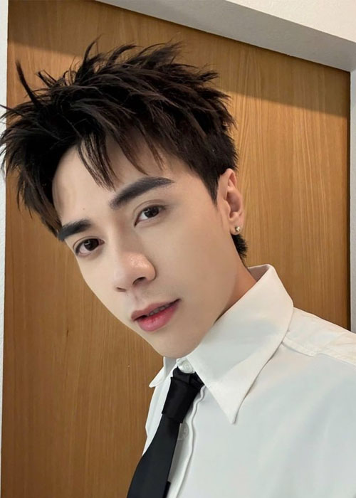 Top 7+ Kiểu tóc Quang Hùng MasterD Đẹp Hot Năm 2026 Kiểu tóc rẽ ngôi lệch Side Part duỗi thẳng