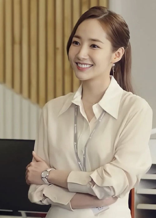 Top 6+ Kiểu Tóc Của Park Min Young Cho Các Cô Nàng Công Sở Park Min Young với kiểu tóc buộc đuôi Ngựa