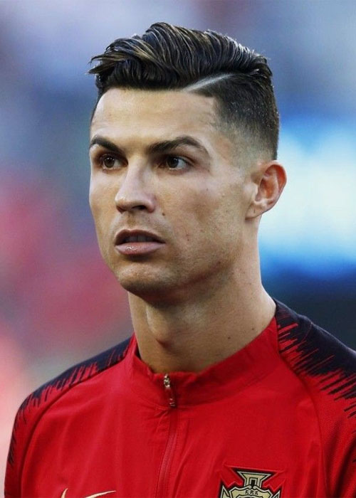 Top 7+ Kiểu Tóc Của Ronaldo Đẹp và Lịch Lãm Cho Phái Nam Ronaldo với kiểu tóc Side Part