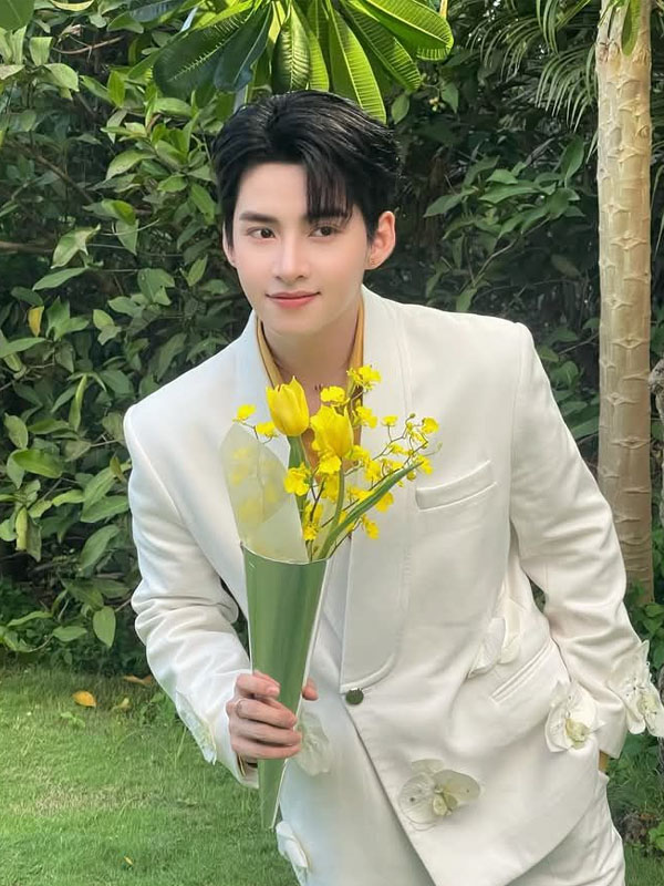 Top 6+ Kiểu Tóc Của Các Anh Trai Say Hi Cực Chất, Gây Bão Mạng kiểu tóc side part