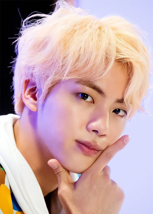 Top 9+ Kiểu Tóc Của Jin BTS Phong Cách Nam Tính, Mạnh Mẽ và Cá Tính màu tóc sáng