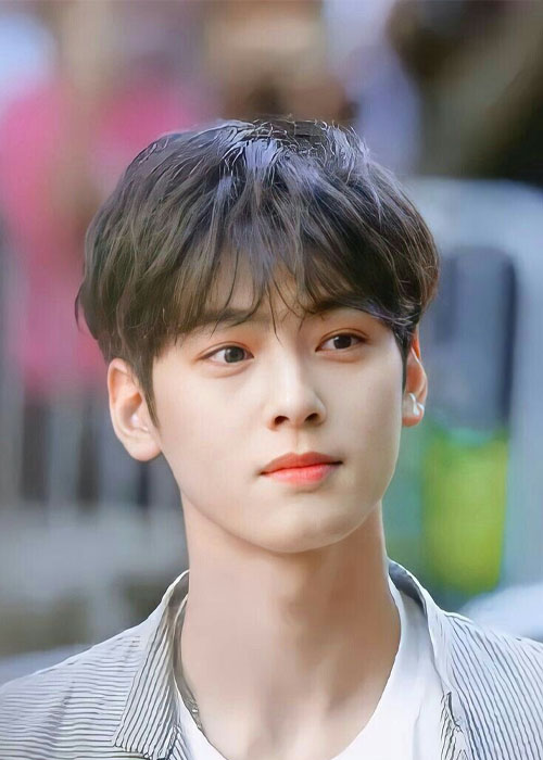 Top 5+ Kiểu Tóc Của Cha Eun Woo Tạo Nên Thươn Hiệu tóc layer của Cha Eun Woo