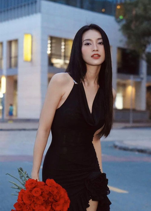 Top 5+ Kiểu Tóc Của Ninh Dương Lan Ngọc Thanh Lịch và Trẻ Trung Kiểu tóc dài thẳng tự nhiên của Lan Ngọc