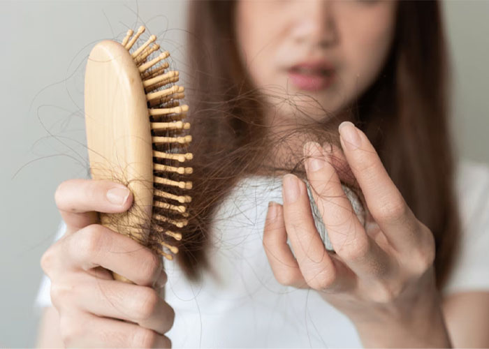 Mùng 8 Có Cắt Tóc Được Không? Giải Đáp Thắc Mắc Chi Tiết Ngăn ngừa tóc gãy rụng