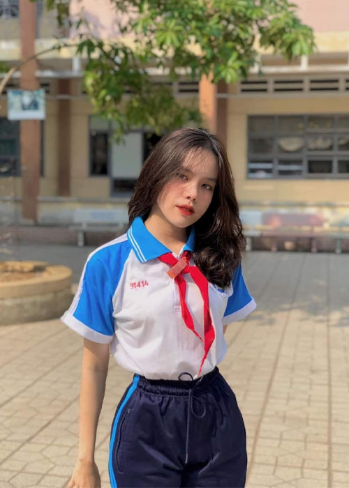 Top 99+ Ảnh Gái Xinh Cấp 2 Dễ Thương và Trong Sáng Tuổi Học Trò Ảnh gái xinh cấp 2 trong đồng phục thể dục