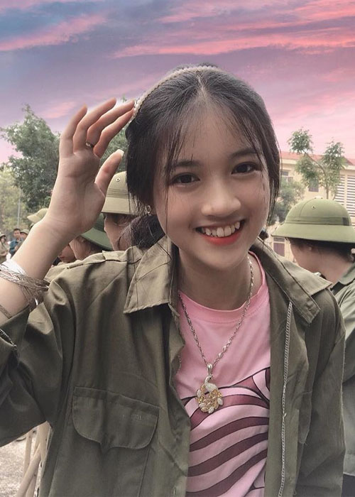 Top 69+ Ảnh Gái Xinh Răng Khểnh Cười Duyên Đốn Tim Người Đối Diện Ảnh gái xinh răng khểnh phong cách tối giản thanh lịch