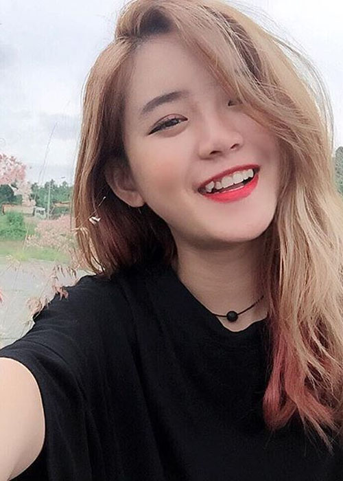 Top 69+ Ảnh Gái Xinh Răng Khểnh Cười Duyên Đốn Tim Người Đối Diện Ảnh gái xinh răng khểnh cười tươi khoe nét duyên riêng biệt