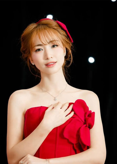 Top 8+ Kiểu Tóc Của Hòa Minzy Từ Ngọt Ngào Đến Cá Tính kieu toc mai thua